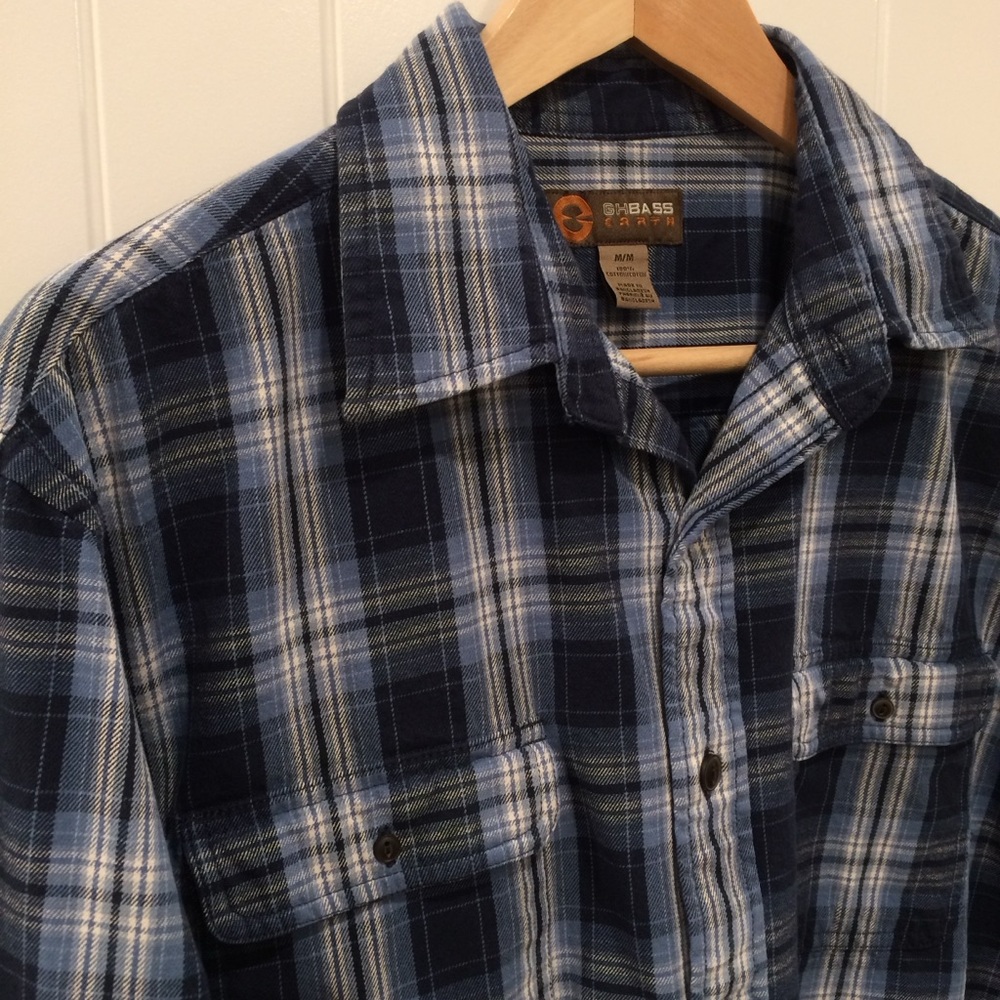 100% Cotton Plaid Button Up Shirt | M